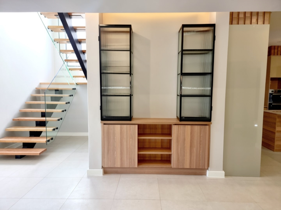 4 Bedroom Property for Sale in Sandown Western Cape